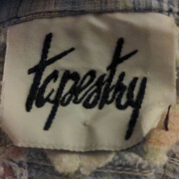 🤩 Tapestry in white and plaid patchwork vintage top🤩 2 for $20 - Picture 2 of 9